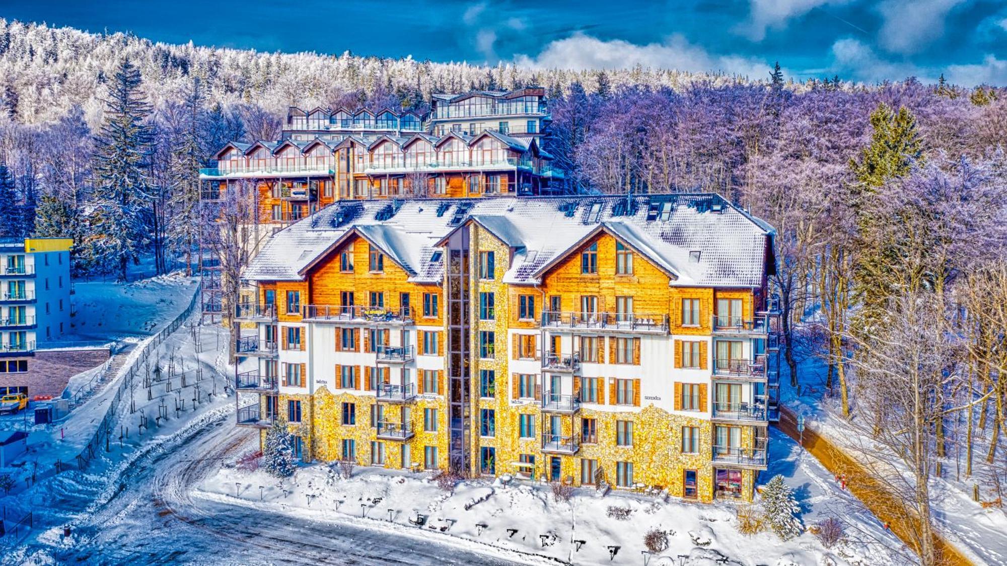 Apartamenty Sun & Snow Resort Sudety 斯克拉斯卡波伦巴 外观 照片